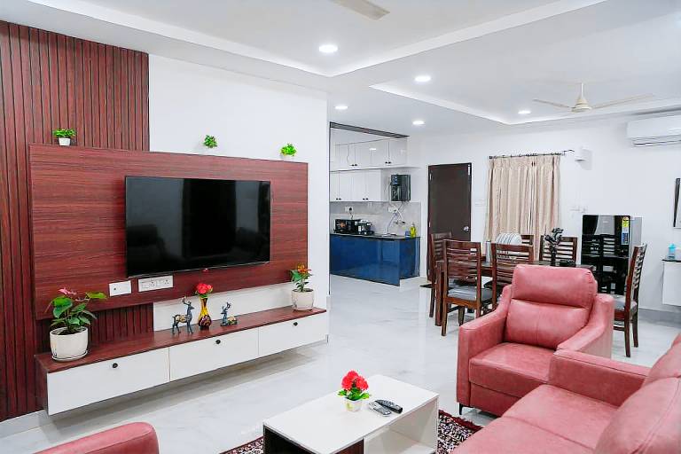 Apartment with terrace — photo 2