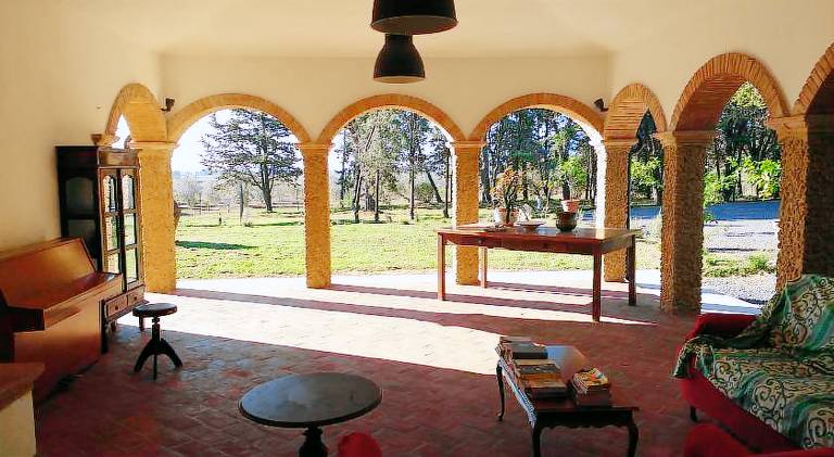 Farm with patio, garden & private pool — photo 4
