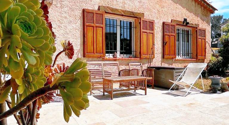 Villa with 3 rooms for 6 persons — photo 4