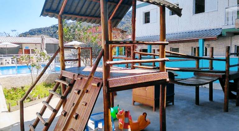Charming holiday apartment with yard, terrace & pool | Pets allowed — photo 4