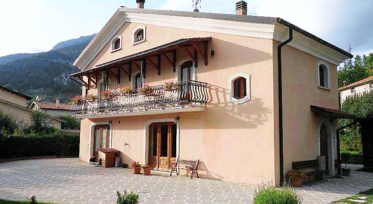 Bed & Breakfast Villetta Barrea