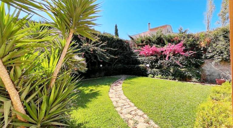 150 m&sup2; Ferienhaus