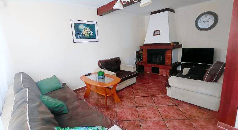 House with 2 rooms for 5 persons — photo 5