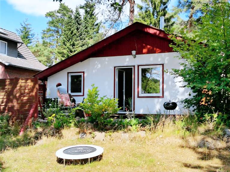 Fully equipped apartment with terrace, grill & yard | Pets are welcome — photo 4