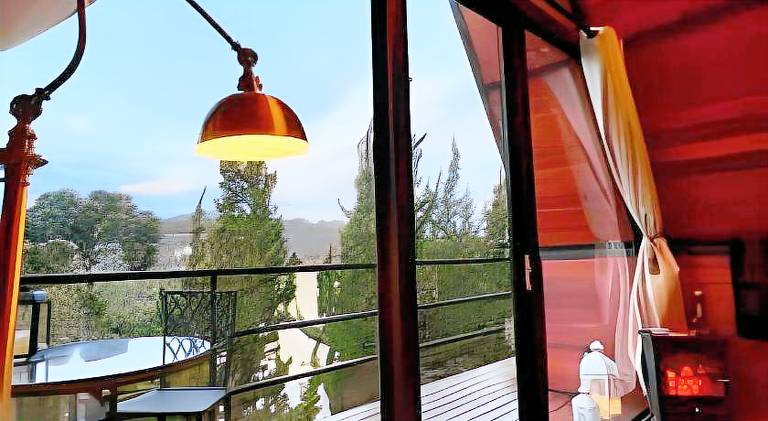 Lodge with garden & grill — photo 3
