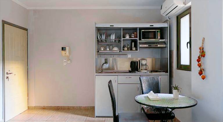 Apartment with 1 room for 2 persons — photo 4