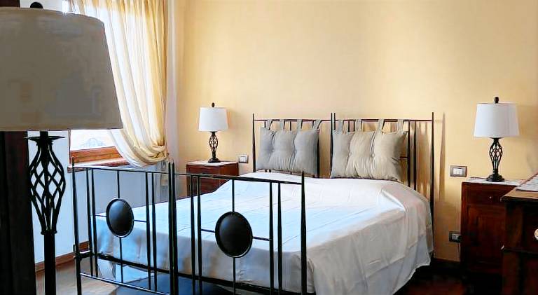 Holiday apartment with 2 rooms for 4 persons — photo 5