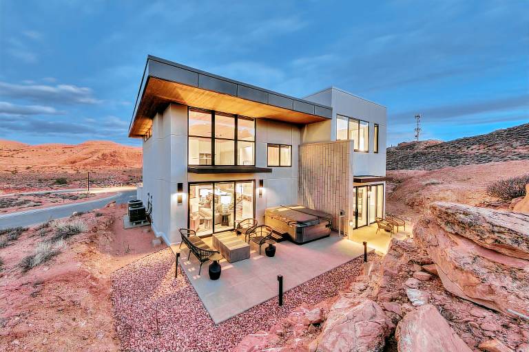 House  Moab