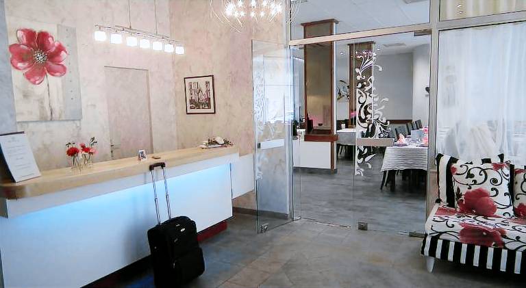 Hotel des Pays Bas — photo 4