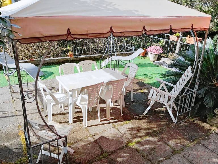 Fully equipped ample rental apartment with terrace & garden | River view | Pets are welcome — photo 5