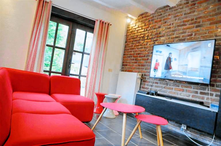 House with barbecue, yard & terrace | Pets are welcome — photo 2
