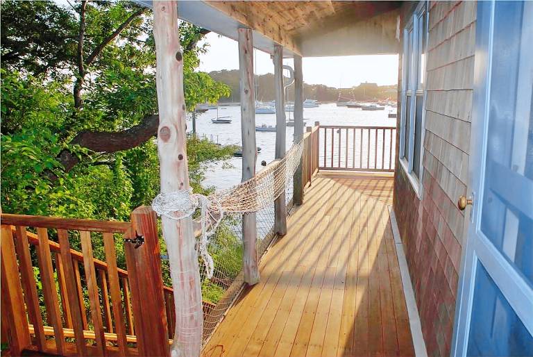 House Woods Hole