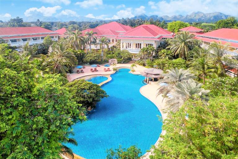 Resort  Ban Tai