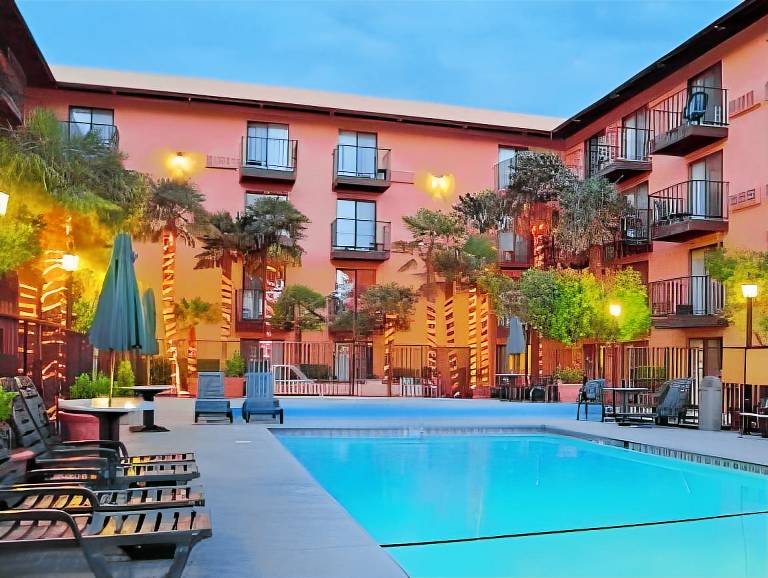 Oxnard Inn Lancaster in Lancaster, CA