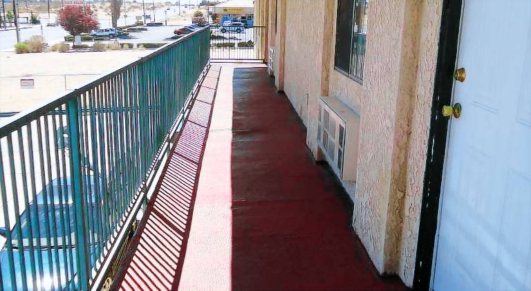 Economy Inn — photo 3