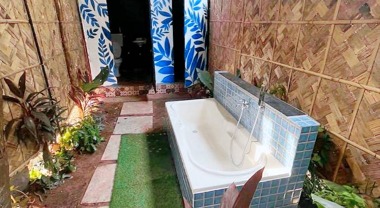 Beautiful villa with yard & BBQ | Beach nearby | Pet-friendly — photo 3