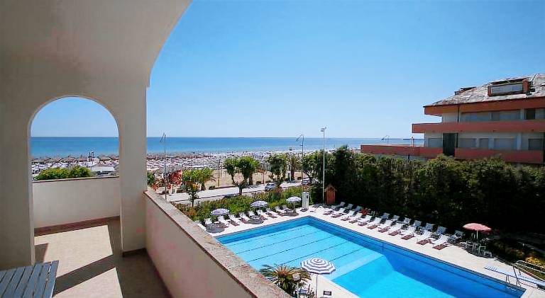 Grand Hotel Don Juan — photo 3
