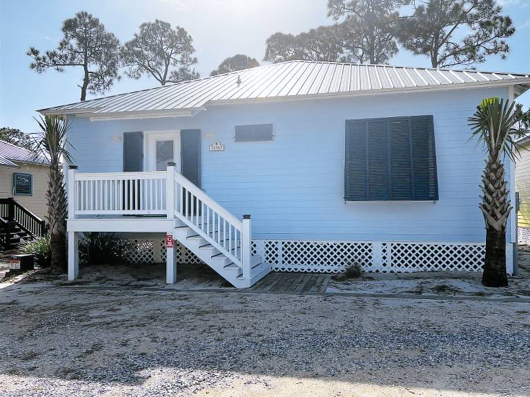 7010 1 minute drive to beach two pools in Gulf Shores, AL