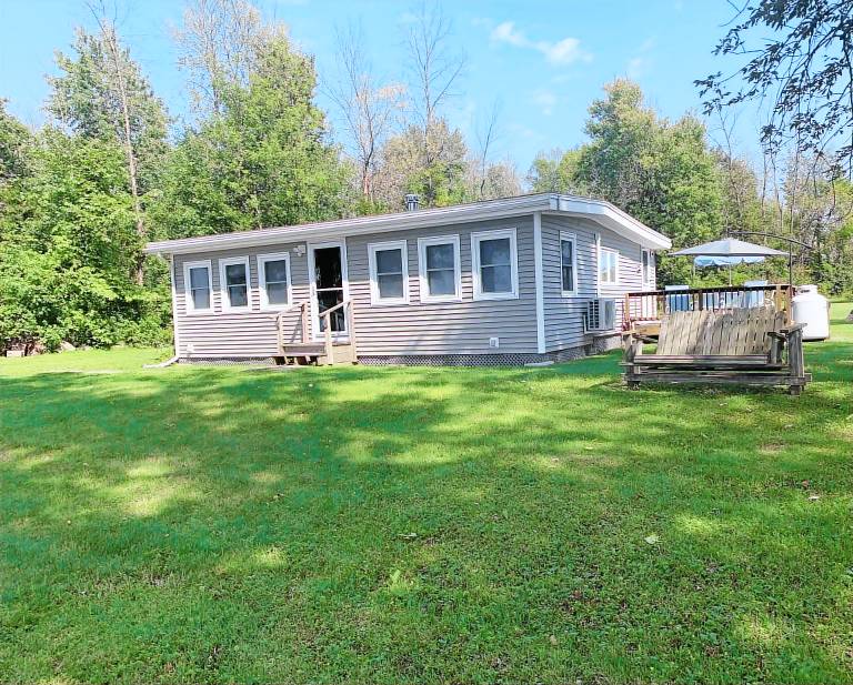 Cabin North Hero