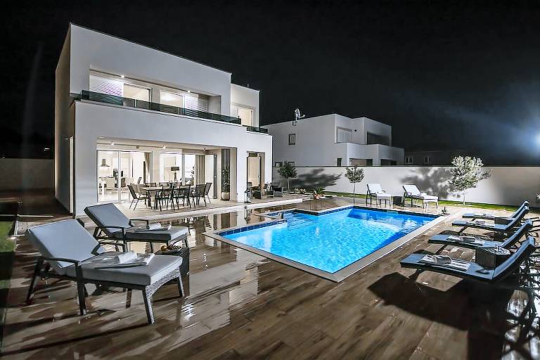 Villa Novalja