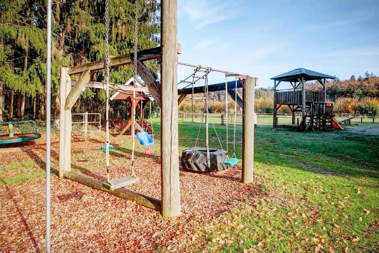 Family-friendly wonderful apartment with pool, yard & patio | Pet-friendly — photo 4