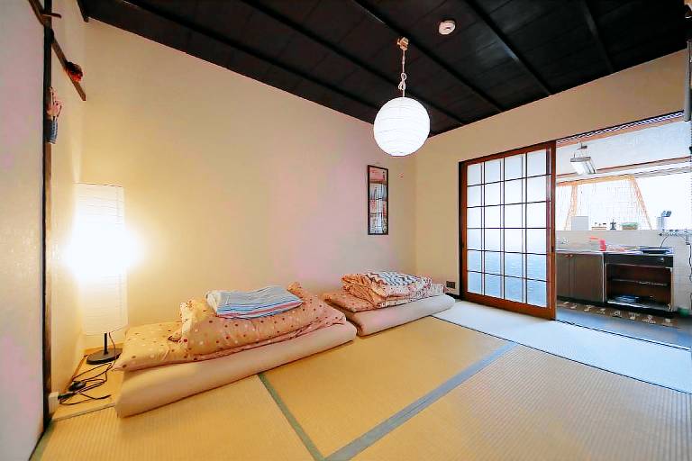 Vacation home with hot tub & terrace | Suitable for remote work — photo 2