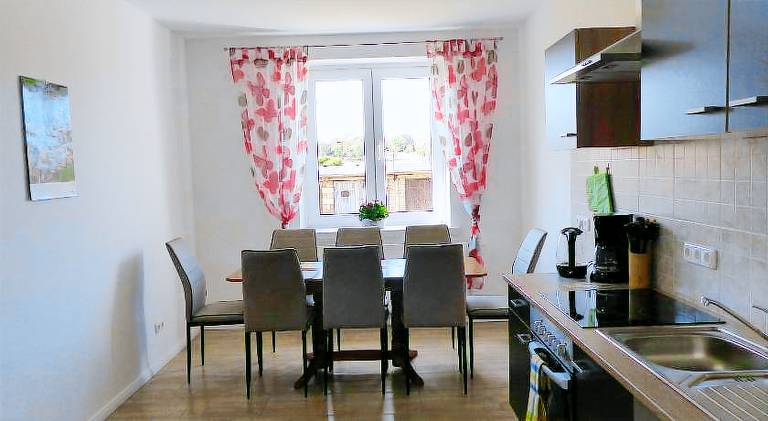 Rental apartment with garden & grill — photo 3