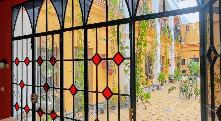 Charming house with yard & terrace | Suitable for remote work | Pets are welcome — photo 5
