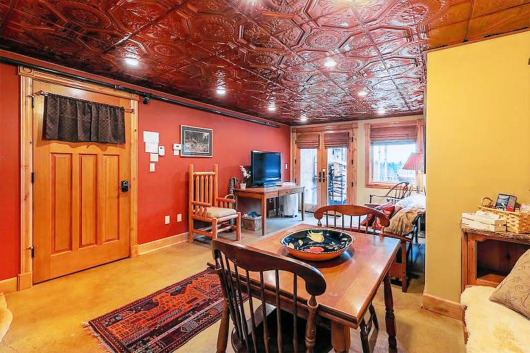 Bed and Breakfast in Idaho from 43 HomeToGo