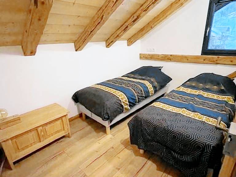 Cozy apartment in Samoëns with Wifi, for 4 people — photo 2