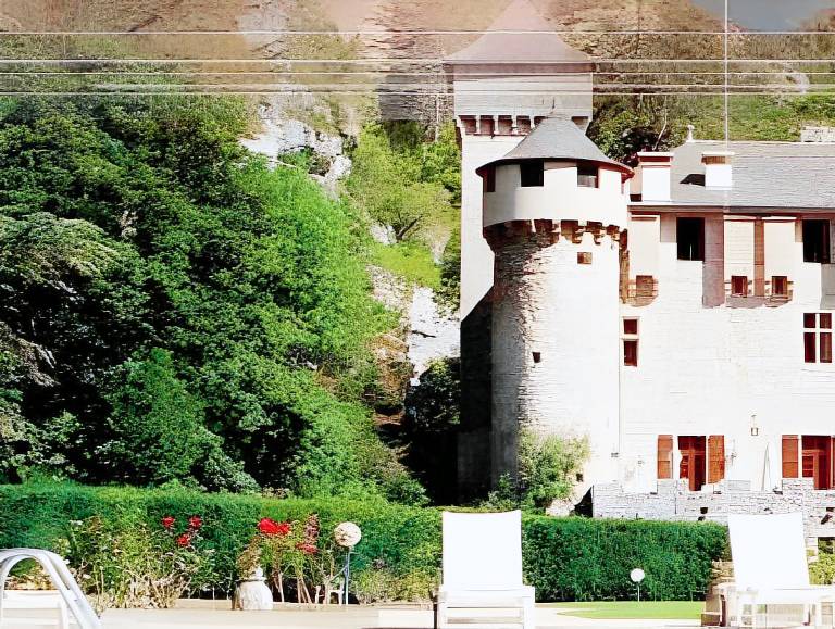 Chateau De La Caze Piscine & Spa - Ste Enimie in Mende