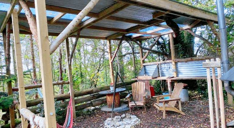 Lodge with barbecue & garden — photo 4