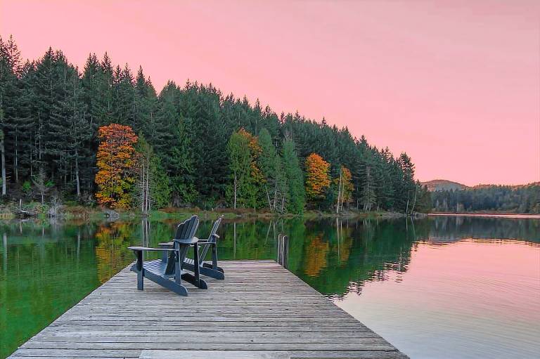 Resort Mayne Island
