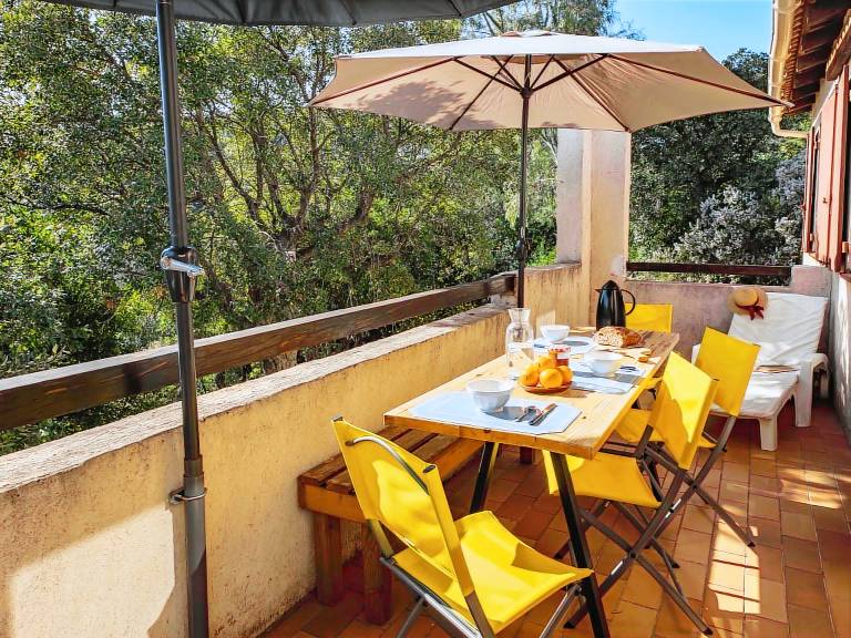 Fully equipped pleasant house with yard, barbecue & patio | Sea view | Pet-friendly — photo 2
