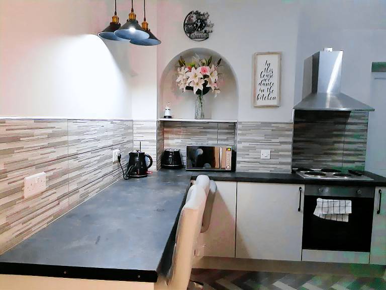 Telford Apartment Sleeps 5 Flat 4