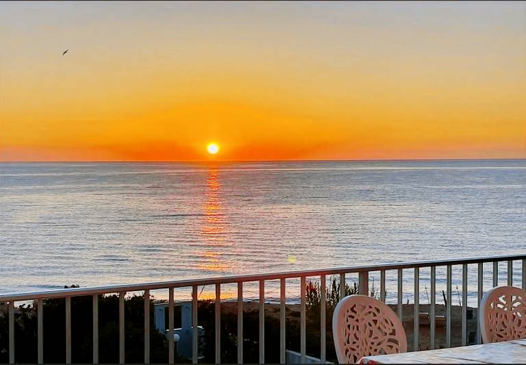 Children-friendly rental apartment with barbecue & terrace | Sea view | Beach nearby | Pet-friendly — photo 3