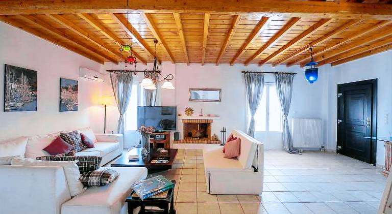 Big serviced apartment with pool, patio & yard | Next to the beach | Pet-friendly — photo 4