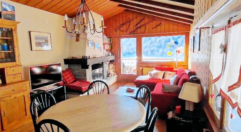 Apartment with 2 rooms for 4 persons in Bagnes