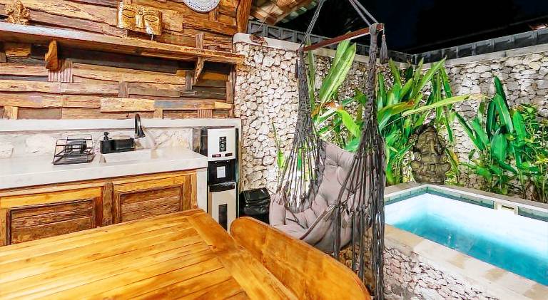 Holiday apartment with pool — photo 3