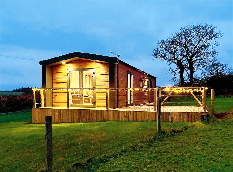 Cosy Secluded Wooden Cabin in Okehampton England
