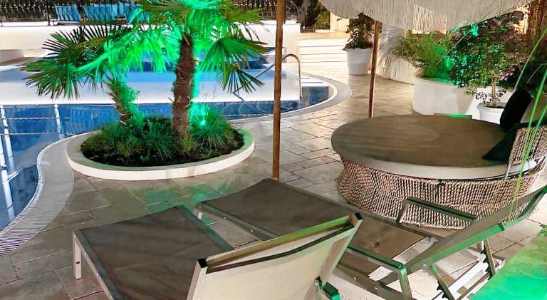 Rental apartment with yard, private pool & hot tub | Pet-friendly — photo 4