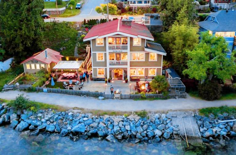 House Gibsons