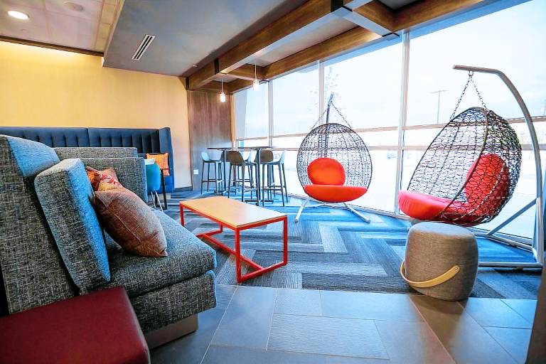 Tru by Hilton Allen Dallas — photo 2