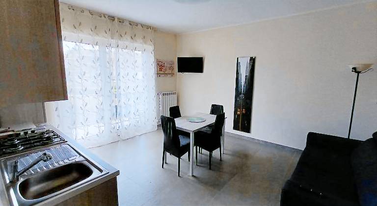 Rental apartment with terrace & garden — photo 5