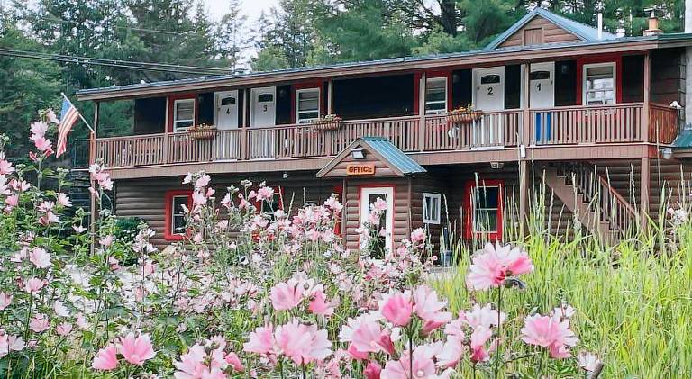 Motel  Stratton