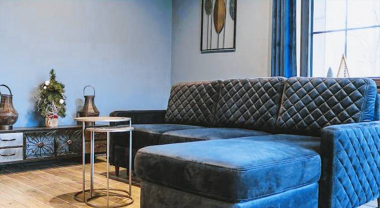 Apartment with patio, barbecue & yard — photo 3
