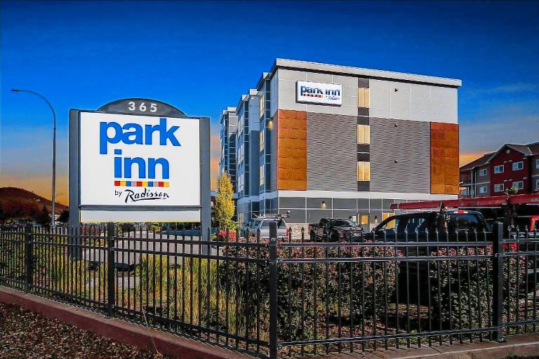 Park Inn by Radisson Kelowna