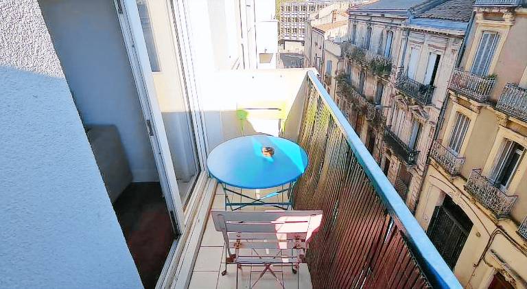 Rental apartment with terrace — photo 3