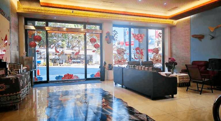Crystal Hotel — photo 2