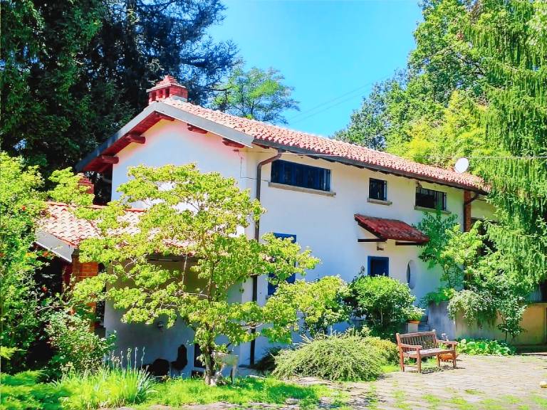 Casa Mozzate